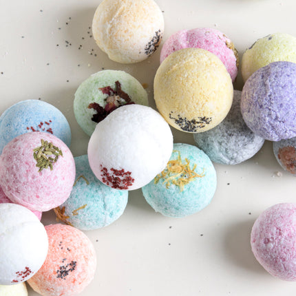 lizushbathbombsgiftset11balls6crop