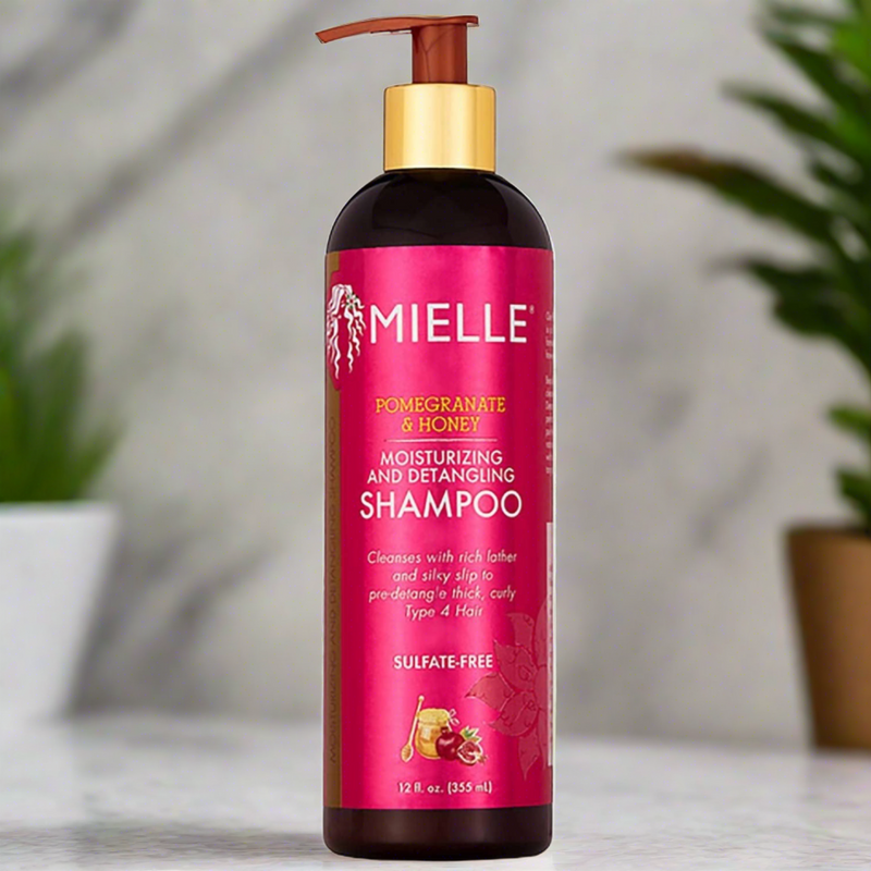 Mielle Pomegranate  Honey Moisturizing And Detangling Shampoo